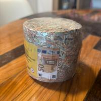 Bricchetta Banconote da 50 euro triturati integra