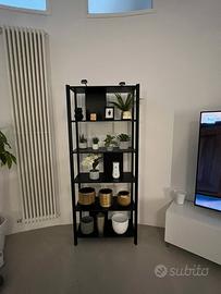 Scaffale nero