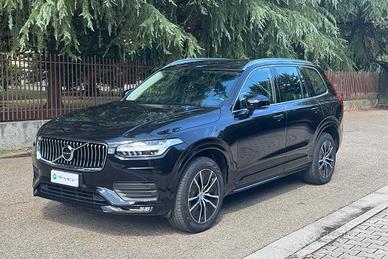 VOLVO XC90 B5 (d) AWD Geartronic 7 posti Momentum