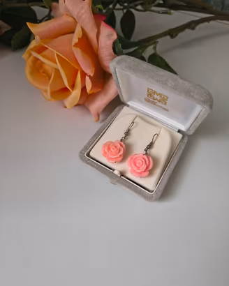 Orecchini artigianali con rose