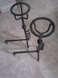 Porta vasi in ferro battuto