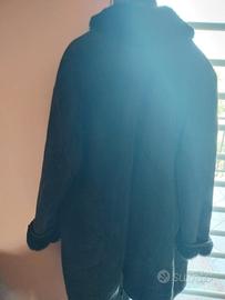 Giaccone in vero montone verde petrolio