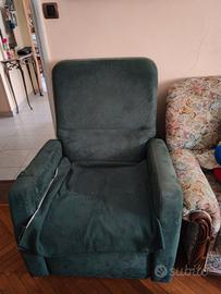 Poltrona meccanica ribaltabile c telecomando