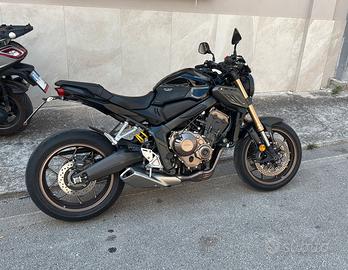 Honda cb650r