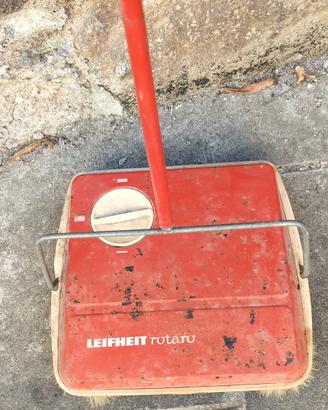 scopa meccanica vintage Leifheit Rotaro 