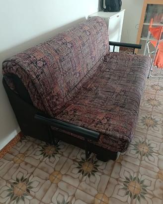 Divano letto matrimoniale