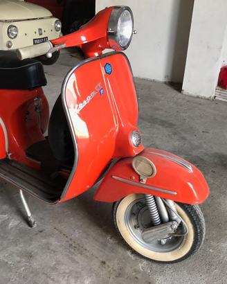 Vespa 125 Restaurata