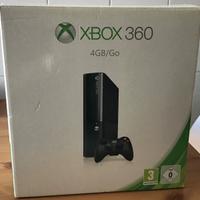 XBOX 360 4GB/Go più 4 giochi