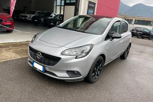 Opel Corsa 1.2 5 porte Black Edition