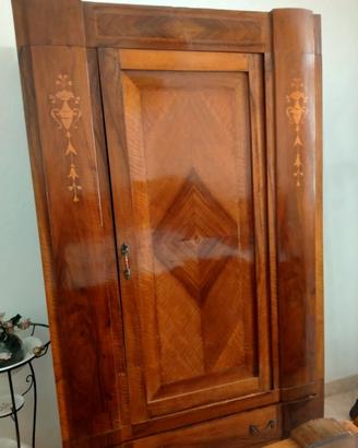 Armadio legno massello
