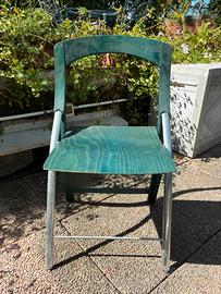 Sedia pieghevole in legno e metallo