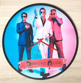 Orologio omaggio ai Depeche Mode 