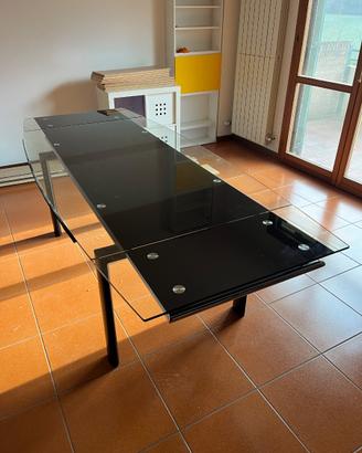 Tavolo con 6 sedie