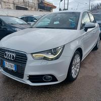 Audi A1 SPORTBACK 1.6 TDI BIXENO LED PDC