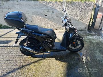 Sh150 nero seminuovo