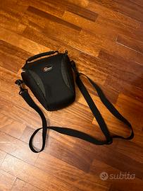 Custodia macchina fotografica Lowepro