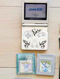 Nintendo GBA SP Tribal+Pokémon Cristallo e argento