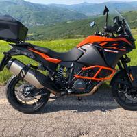 KTM 1090 adventure