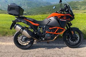 KTM 1090 adventure