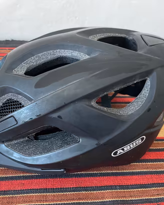 Casco bici ABUS nero taglia 52-58