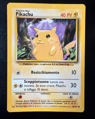 Carta Pokemon Pikachu