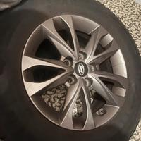 Cerchi in lega 16 pollici completi