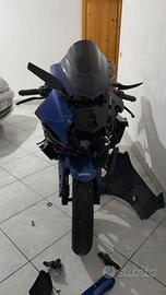 R125 A PEZZI