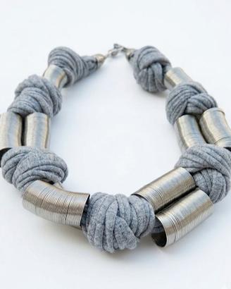collana statement design acciaio e cotone 