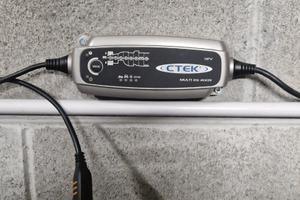 mantenitore Ctek auto/moto