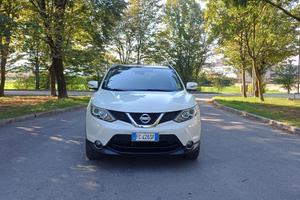 Nissan Qashqai 1.2 DIG-T Tekna