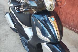 Piaggio Beverly 300 cc
