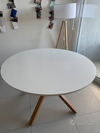 Tavolo rotondo
