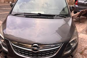 Opel Zafira tourer
