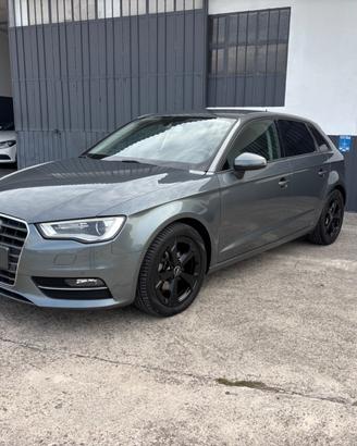 Audi A3 1.6 TDI Sportback. Garanzia. Neopatentati