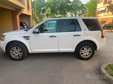 Freelander 2 4x4 permanente 2012 aut. 2200 190cv