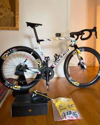 Colnago V4RS Tadej Limited Edition