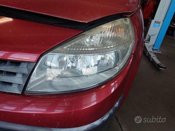 Proiettore sx RENAULT MEGANE SCENIC 2005