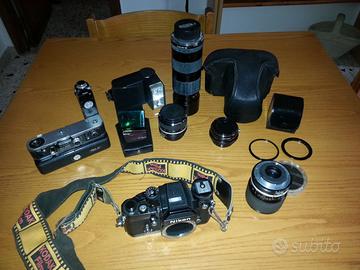 Macchina fotografica Nikon F2/AS Photomic completa