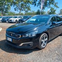 Peugeot 508 BlueHDi 180 EAT6 S&S SW Allure