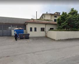 Capannone artigianale con abitazione custode