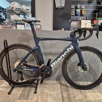 BICI STRADA BIANCHI OLTRE COMP 105 Di2 12v TG. 55