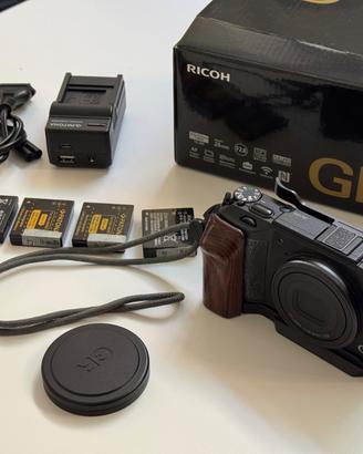 Ricoh GR II