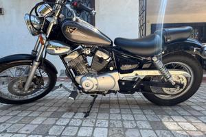 Virago Yamaha 125 del 2000