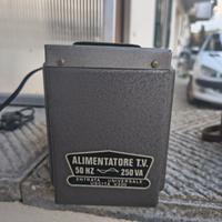 Alimentatore TV da 50hz a 250 antico da collezione