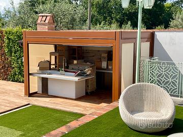 Gazebo 440x270 con tende motorizzate