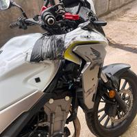 Honda CB 500X incidentata