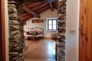 MADESIMO località ISOLA - STPENDA MANSARDA