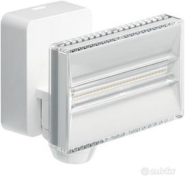 Faretto a LED crepuscolare rilevatore di presenza