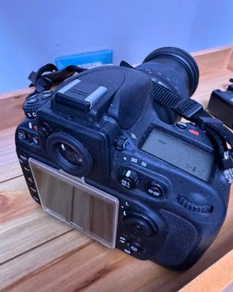 Nikon D800 + VR 28/300 Nuova!!!!
