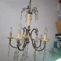 Lampadario d'epoca stile